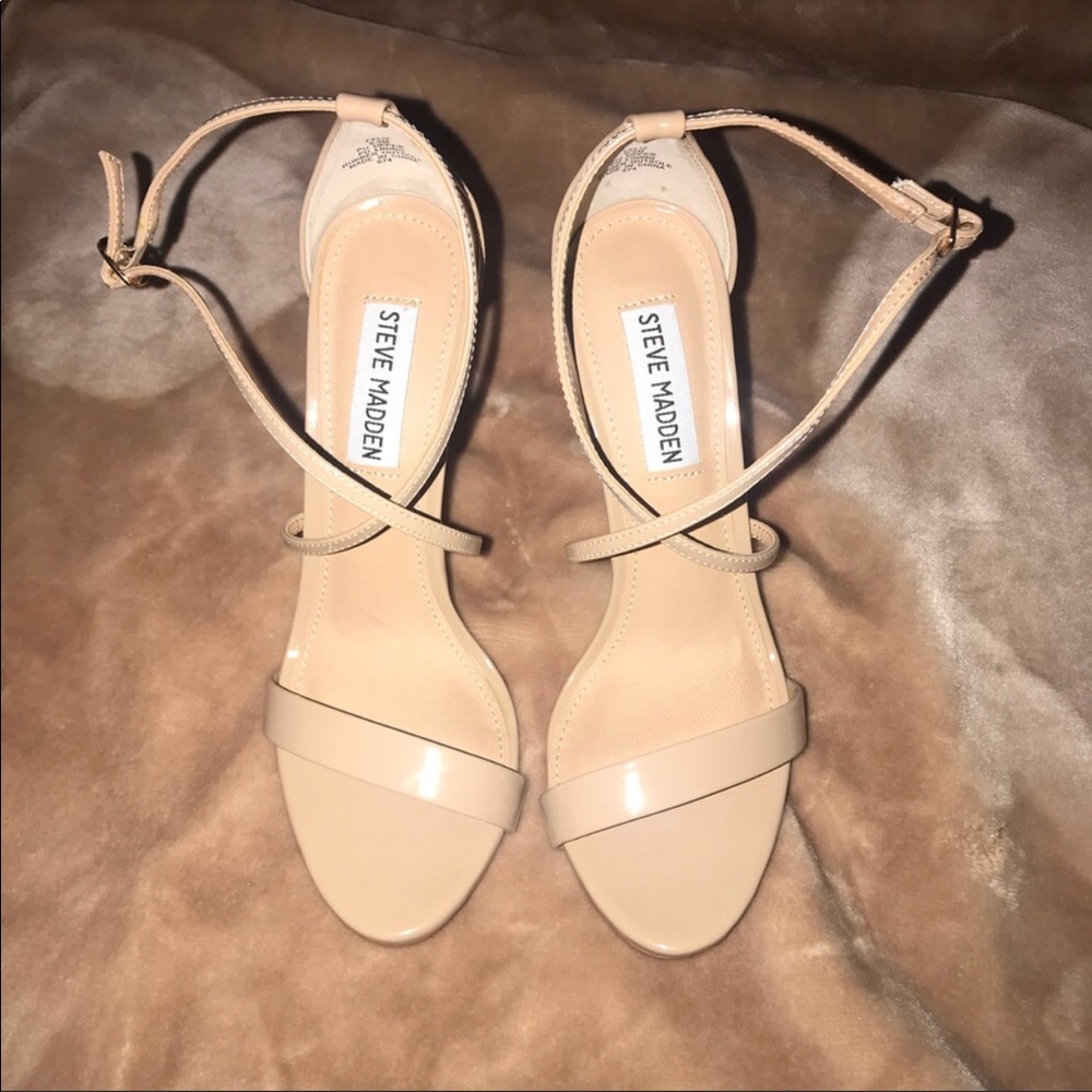 Steve Madden nude heels